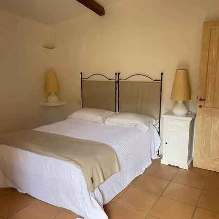 In Centro A Villa *